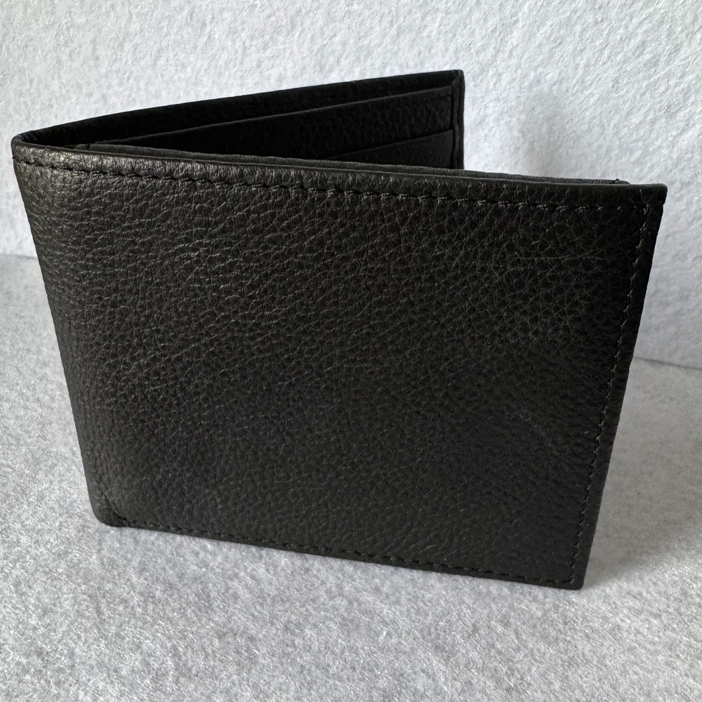 Covington Men's Black Pebbled Leather Bifold Wallet, ID and Card Slots, Billfold